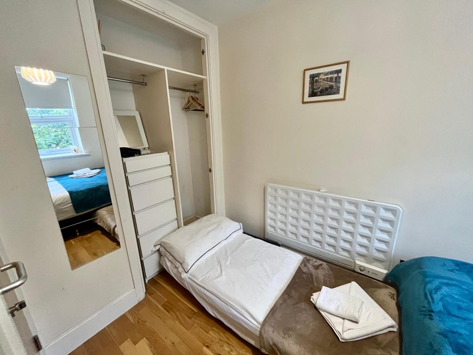 Metropolitan Coziness Private Bedrooms In Euston Station 161 London Exterior photo