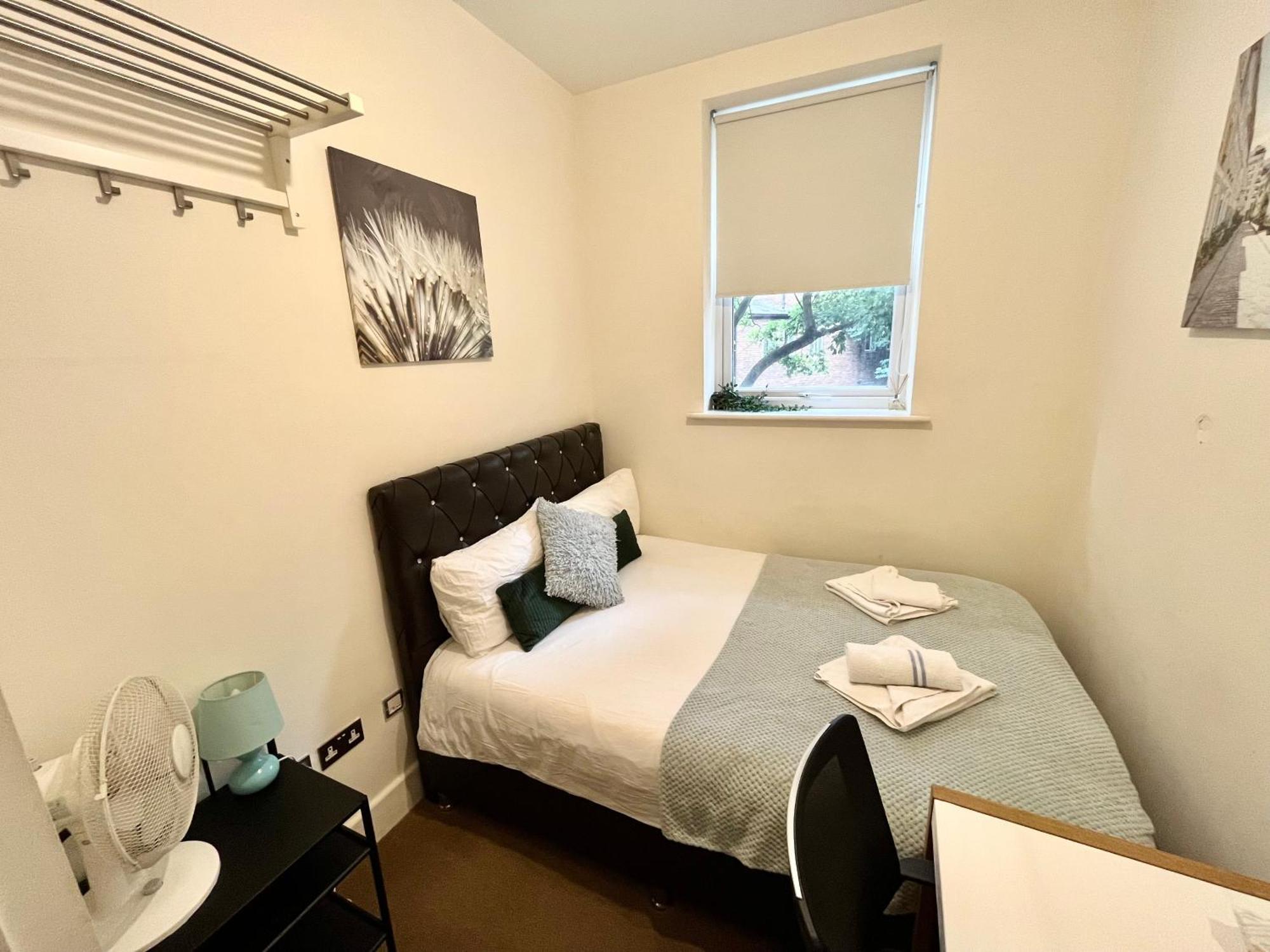 Metropolitan Coziness Private Bedrooms In Euston Station 161 London Exterior photo