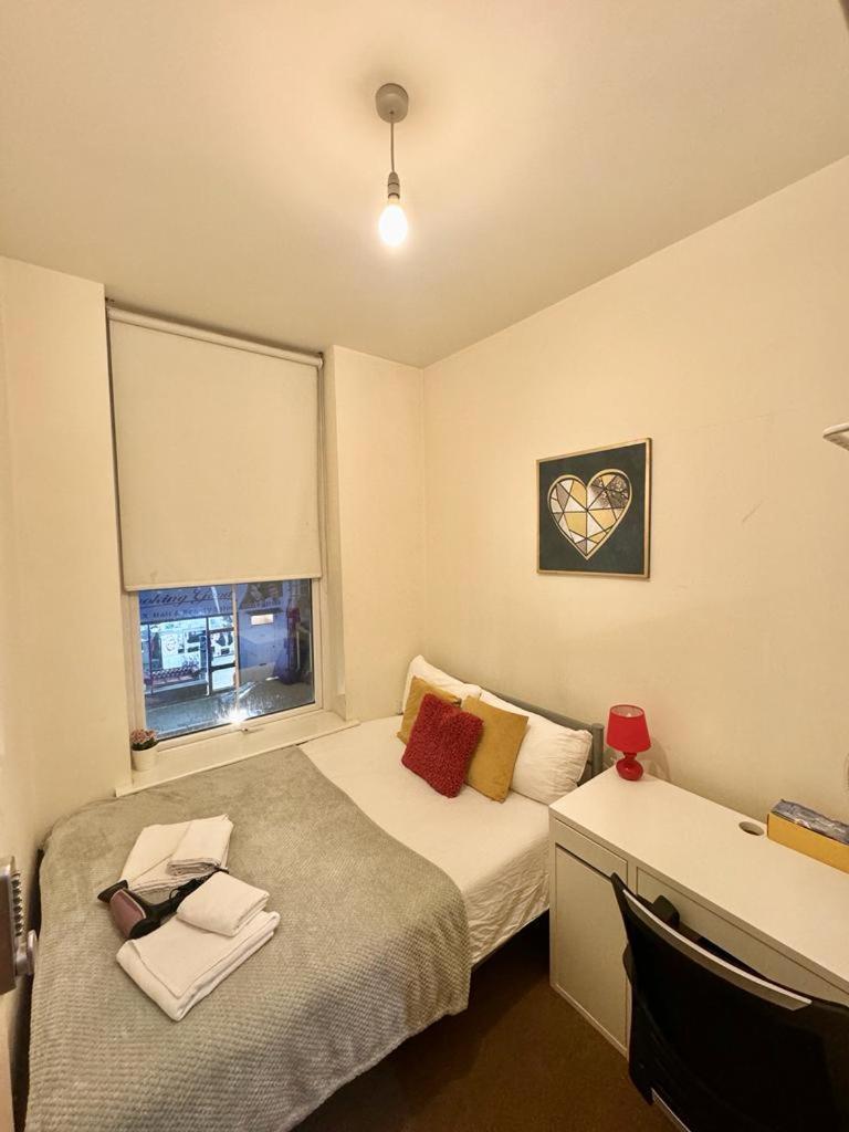 Metropolitan Coziness Private Bedrooms In Euston Station 161 London Exterior photo